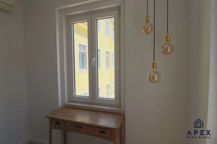 Apartamento T2 para Venda em Santo António Foto 6