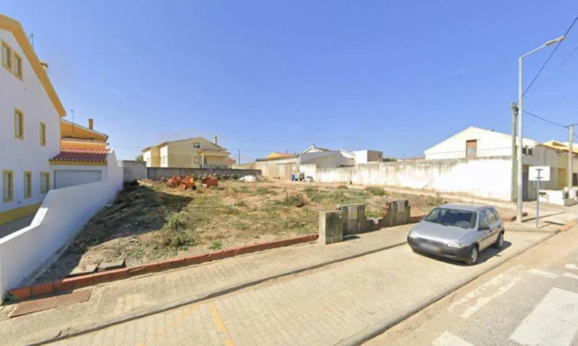 Terreno para Venda em Atouguia da Baleia Foto 4