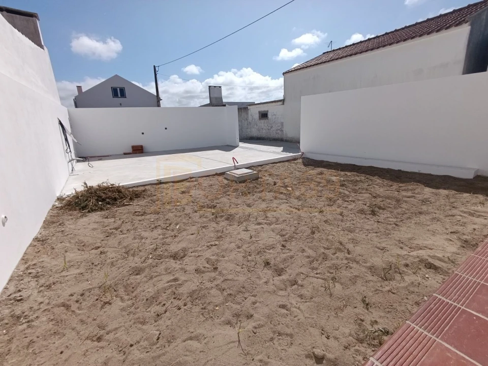 Moradia T3 para Venda em Serra D'El-Rei Foto 21