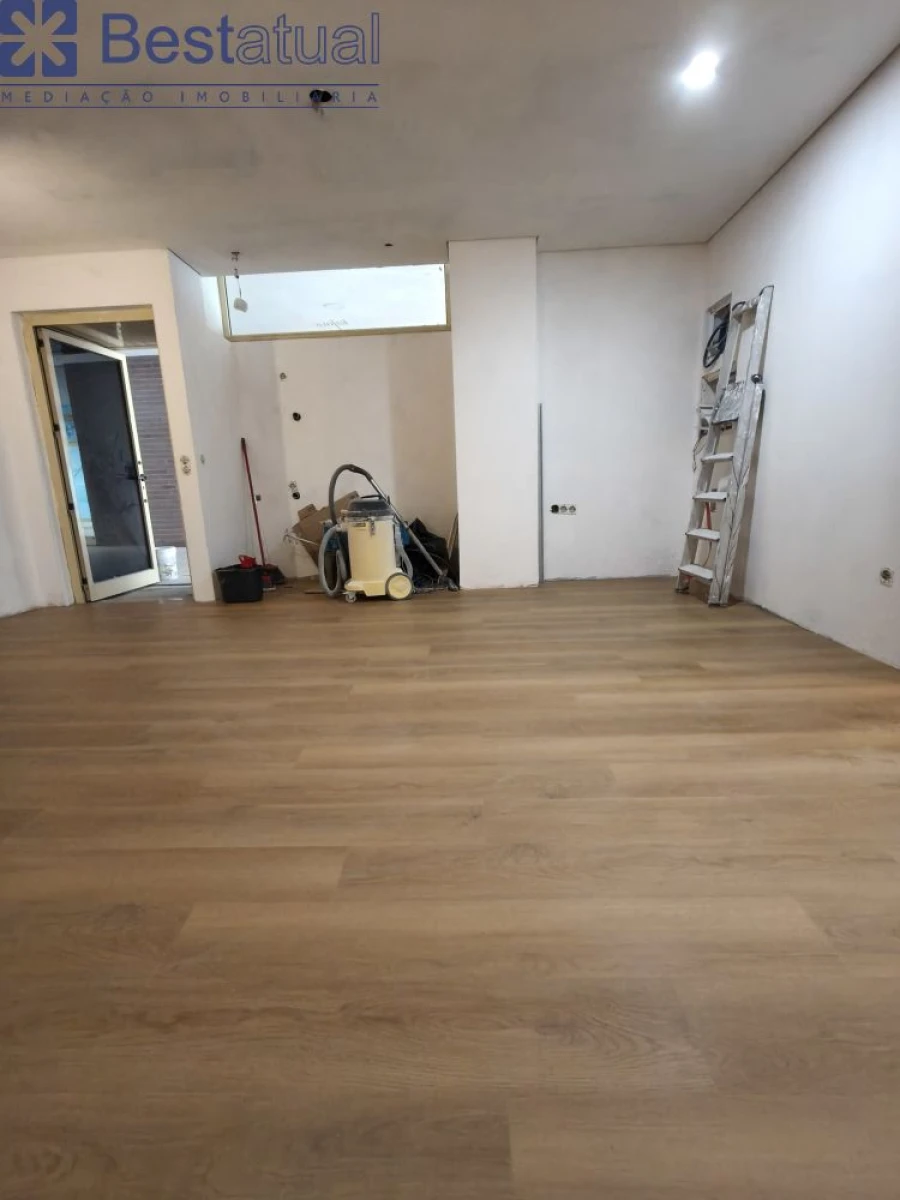 Apartamento T2 para Venda em Bougado (São Martinho e Santiago) Foto 6