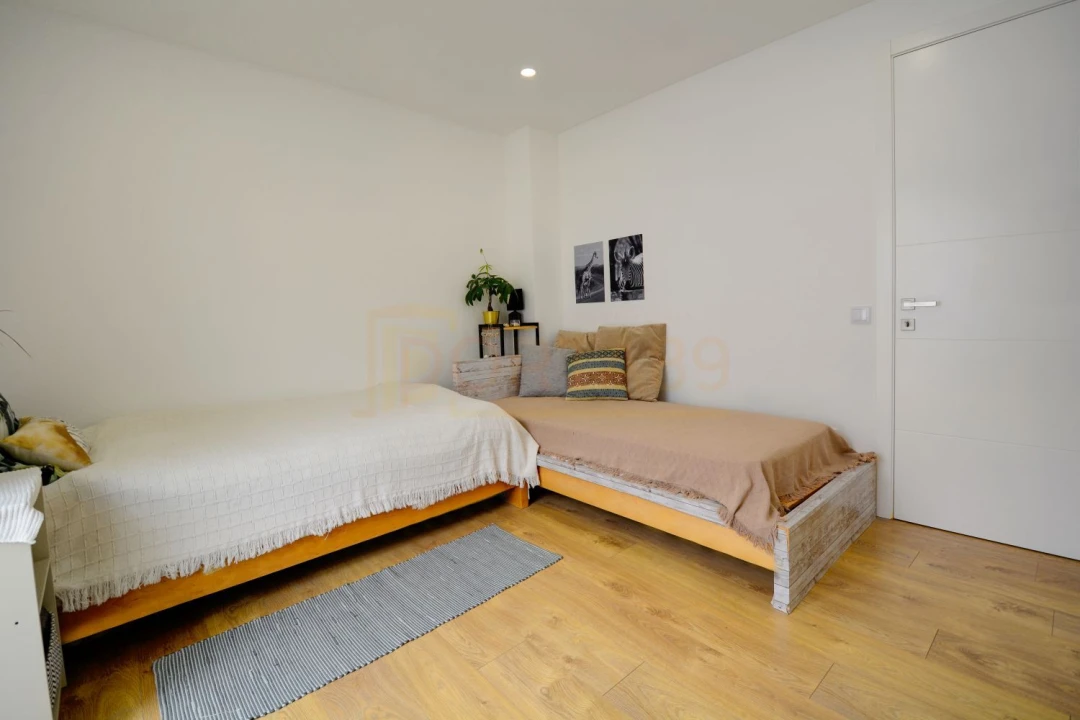 Moradia T3 para Venda em Peniche Foto 24