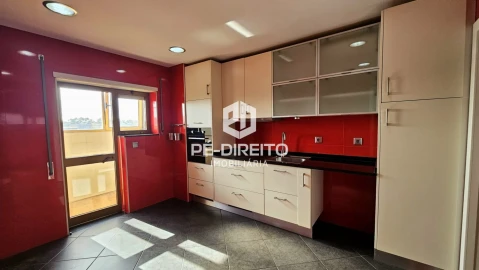 Apartamento T3 para Venda em São Mamede de Infesta e Senhora da Hora