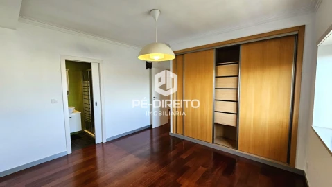Apartamento T3 para Venda em São Mamede de Infesta e Senhora da Hora