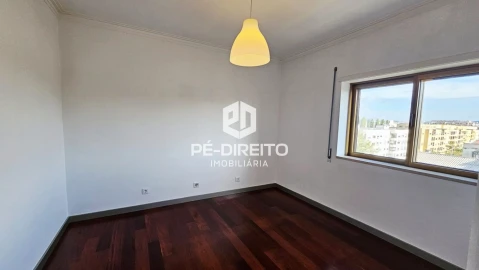 Apartamento T3 para Venda em São Mamede de Infesta e Senhora da Hora
