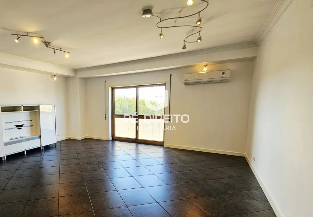 Apartamento T3 para Venda em São Mamede de Infesta e Senhora da Hora Foto 15