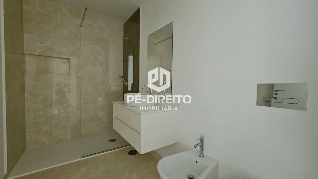 Apartamento T0 para Venda em São Mamede de Infesta e Senhora da Hora Foto 9