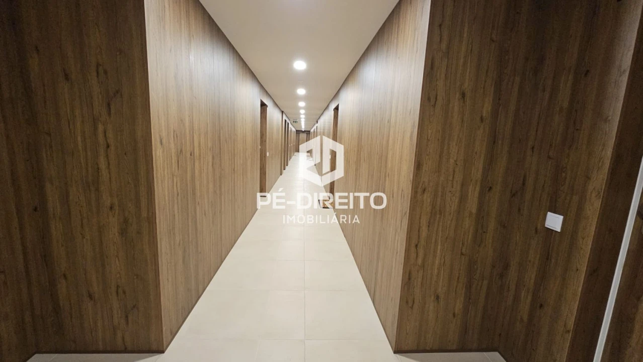 Apartamento T0 para Venda em São Mamede de Infesta e Senhora da Hora Foto 11