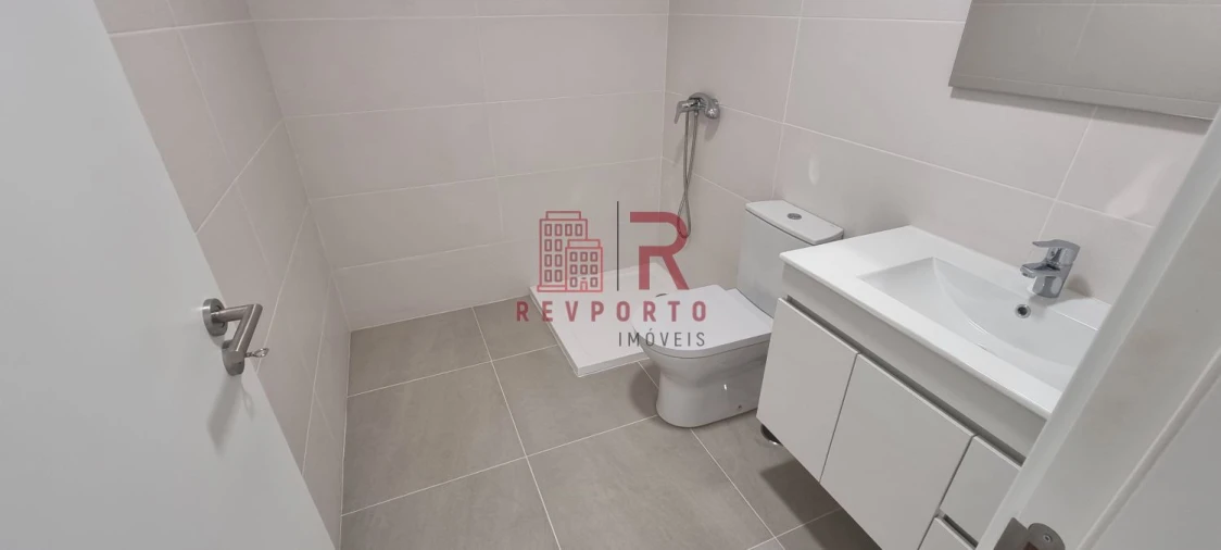 Apartamento T2 para Venda em Lamego (Almacave e Sé) Foto 9