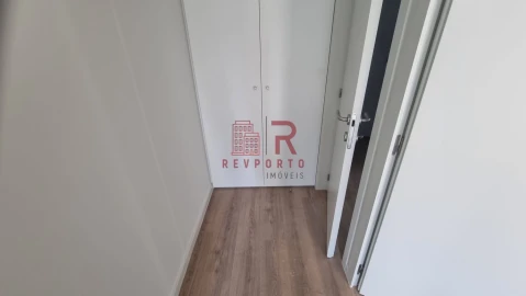 Apartamento T2 para Venda em São Mamede de Infesta e Senhora da Hora