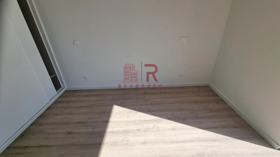 Apartamento T2 para Venda em São Mamede de Infesta e Senhora da Hora Foto 28