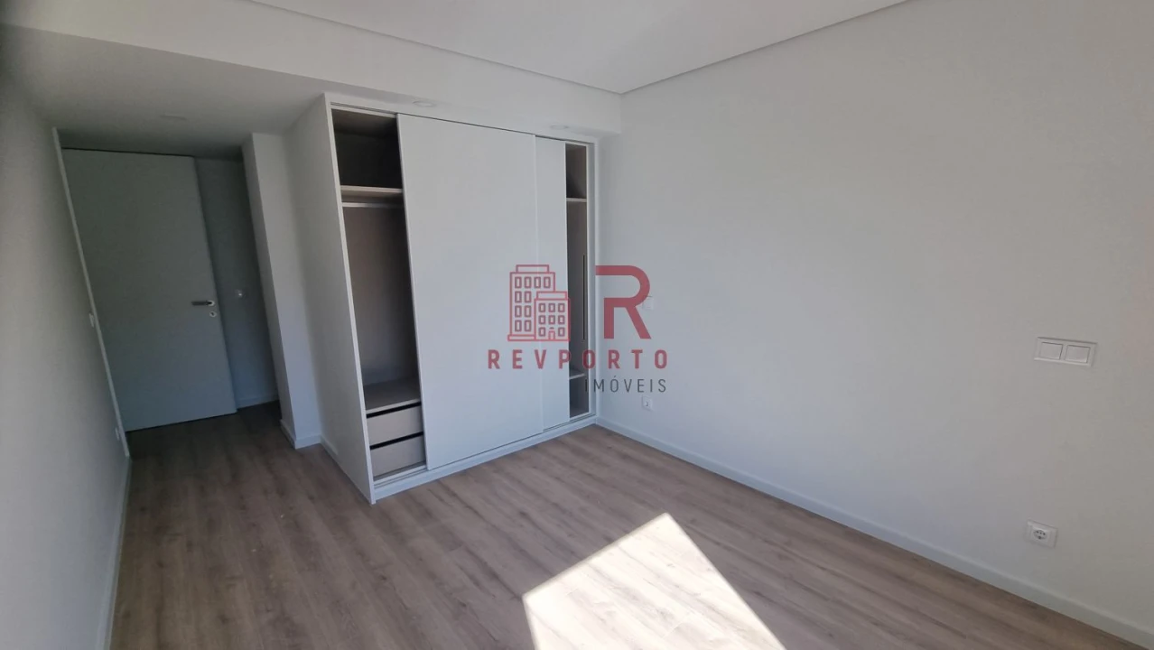 Apartamento T2 para Venda em São Mamede de Infesta e Senhora da Hora Foto 27