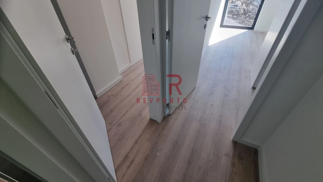 Apartamento T2 para Venda em São Mamede de Infesta e Senhora da Hora Foto 35