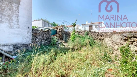 Moradia T2 para Venda em Veiros