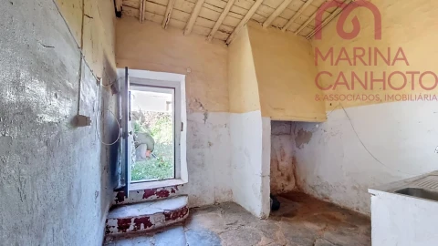 Moradia T2 para Venda em Veiros