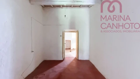 Moradia T2 para Venda em Veiros