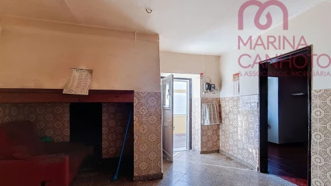 Moradia T2 para Venda em Cano