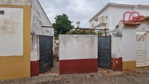 Moradia T2 para Venda em Cano