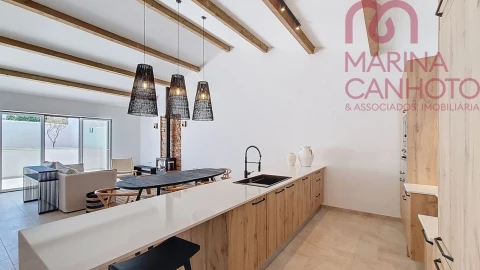 Moradia T2 para Venda em Terrugem e Vila Boim