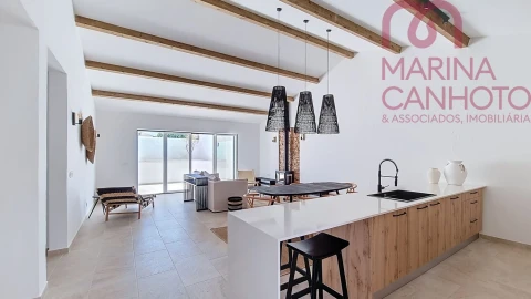 Moradia T2 para Venda em Terrugem e Vila Boim