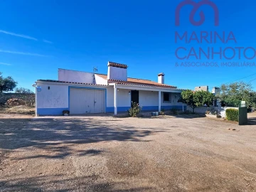 Moradia T3 para Venda em Santo Aleixo