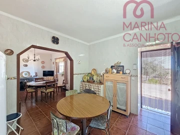 Moradia T3 para Venda em Santo Aleixo