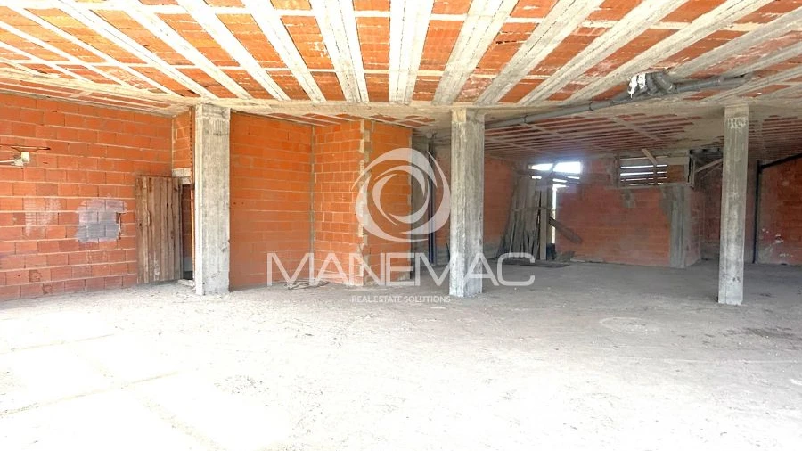 Loja para Venda em Madalena
