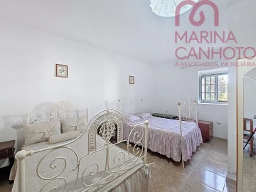 Moradia T2 para Venda em Orada