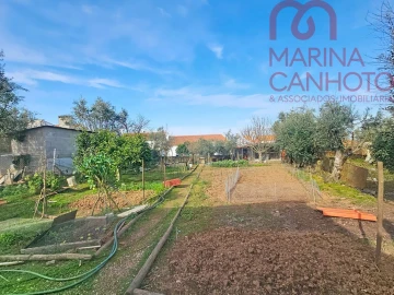 Moradia T2 para Venda em Orada