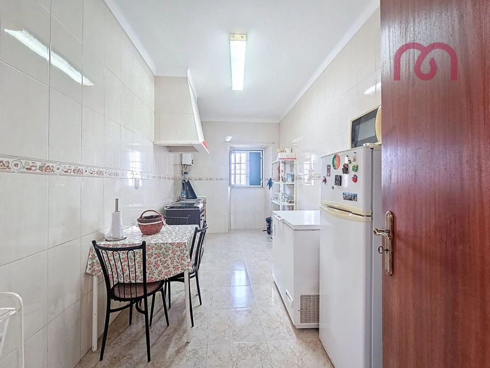Moradia T2 para Venda em Orada Foto 9