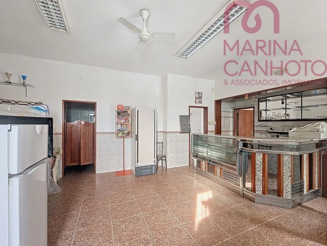 Moradia T2 para Venda em Orada Foto 15