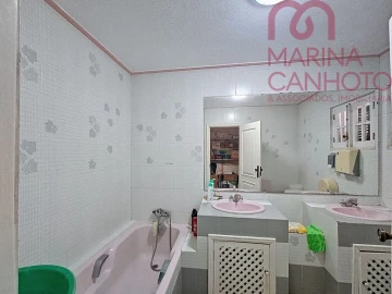 Quinta T6 para Venda em Terrugem e Vila Boim