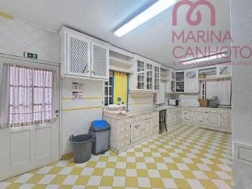 Quinta T6 para Venda em Terrugem e Vila Boim