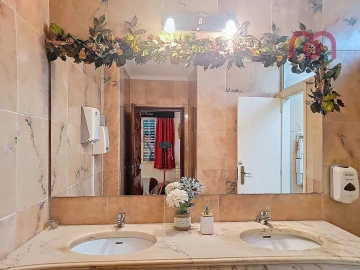 Quinta T6 para Venda em Terrugem e Vila Boim