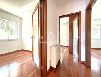 Apartamento T3 para Venda em Oliveira do Douro