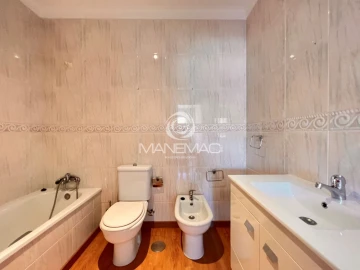 Apartamento T2 para Venda em Mafamude e Vilar do Paraíso