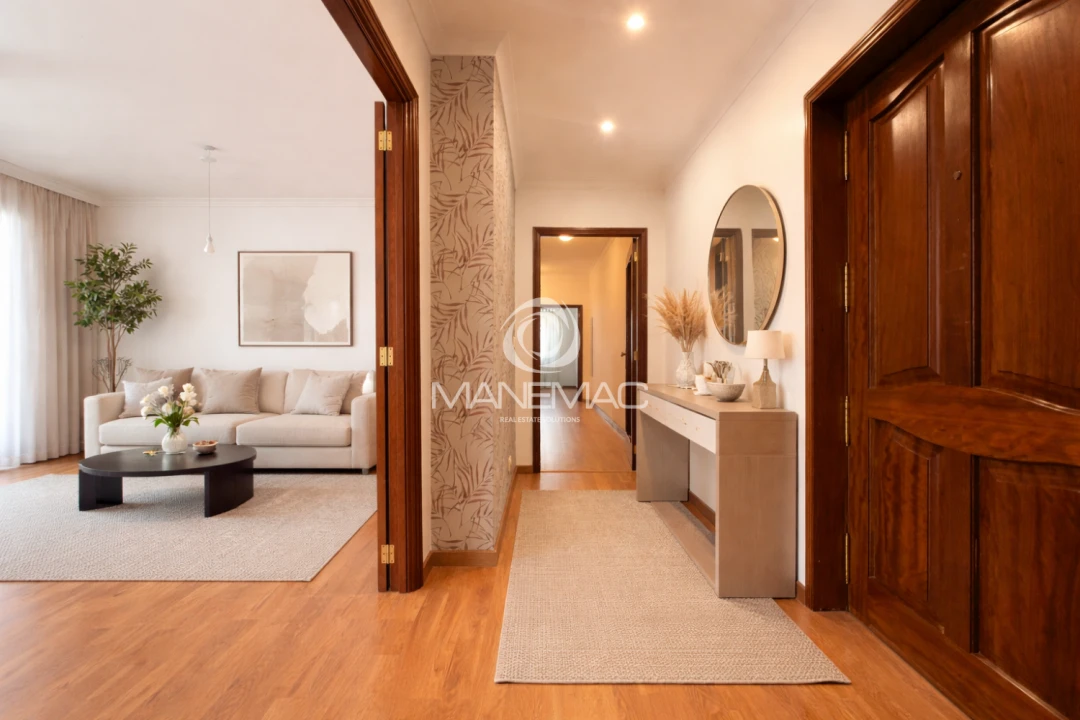 Apartamento T2 para Venda em Mafamude e Vilar do Paraíso Foto 3