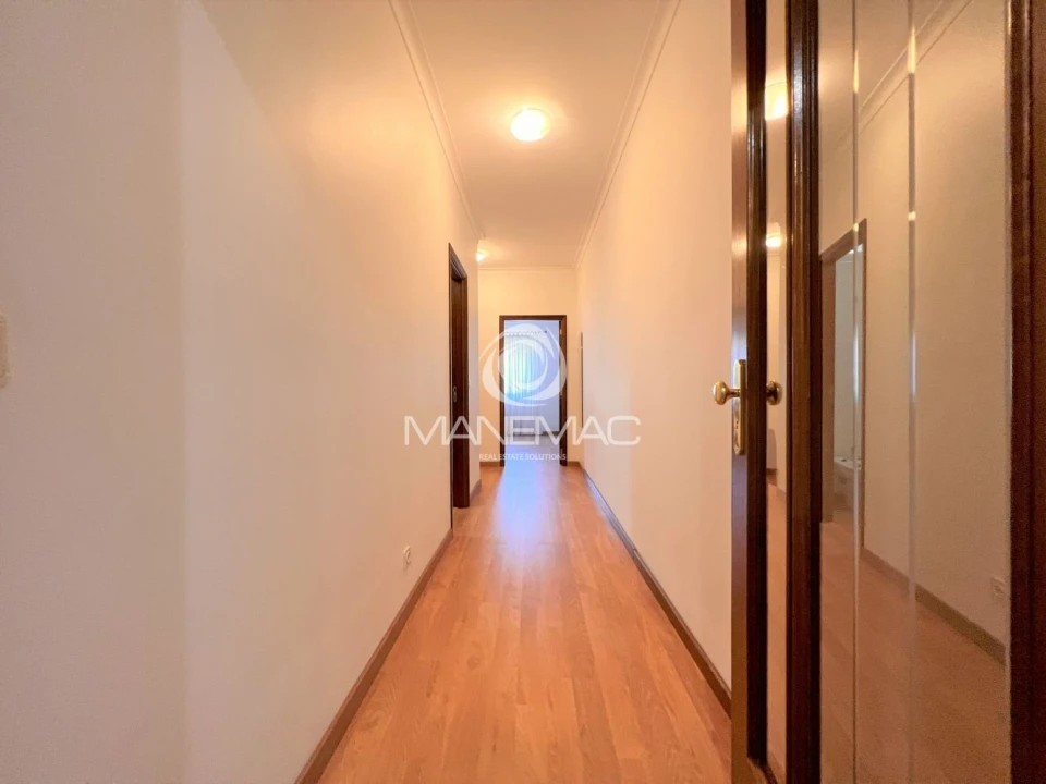 Apartamento T2 para Venda em Mafamude e Vilar do Paraíso Foto 22