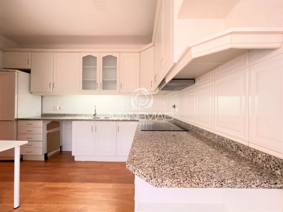 Apartamento T2 para Venda em Mafamude e Vilar do Paraíso Foto 31