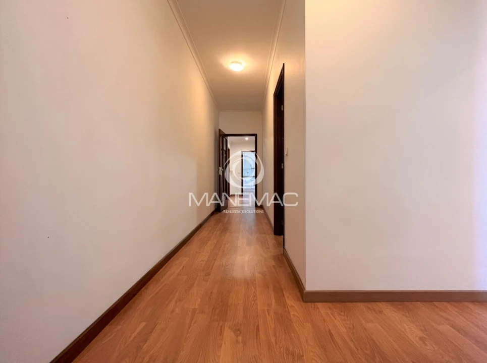 Apartamento T2 para Venda em Mafamude e Vilar do Paraíso Foto 10