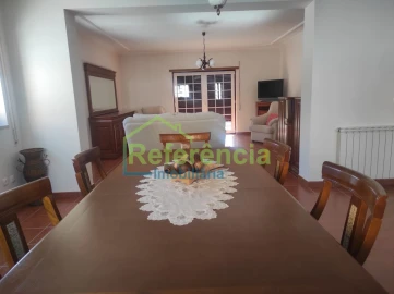 Moradia T3 para Venda em Santa Cruz/Trindade e Sanjurge