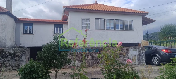Moradia T3 para Venda em Loivos e Póvoa de Agrações