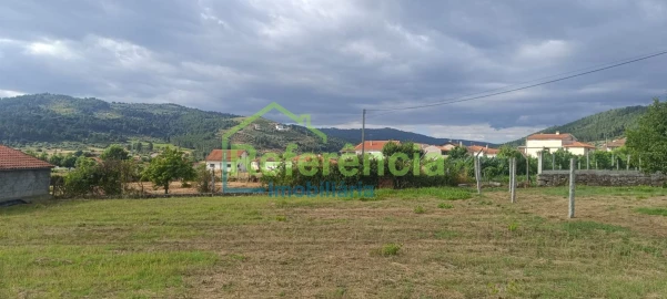 Moradia T3 para Venda em Loivos e Póvoa de Agrações