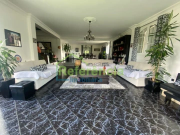 Moradia T6 para Venda em Outeiro Seco