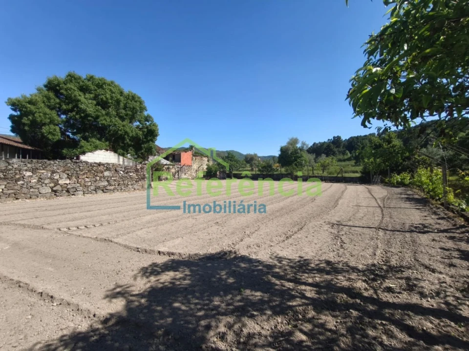 Moradia T0 para Venda em São Pedro de Agostem Foto 8