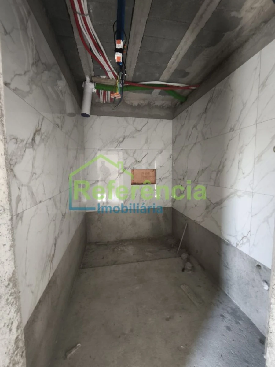 Apartamento T2 para Venda em Santa Maria Maior Foto 10