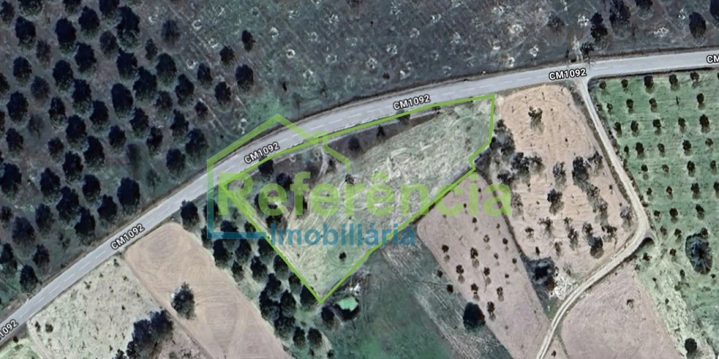 Terreno para Venda em Bouçoães Foto 1