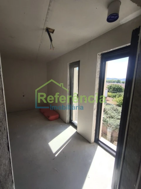 Apartamento T2 para Venda em Santa Maria Maior