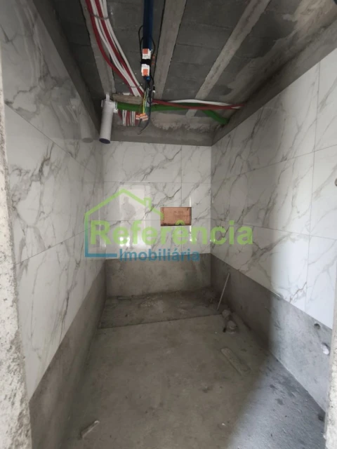 Apartamento T2 para Venda em Santa Maria Maior