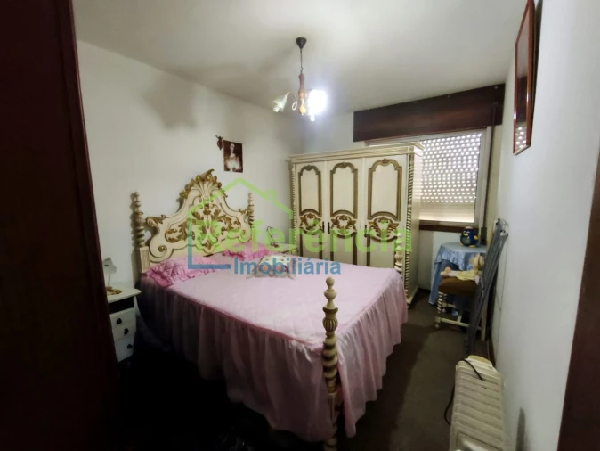 Apartamento T3 para Venda em Vilar de Nantes Foto 11