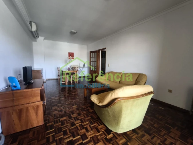 Apartamento T2 para Venda em Santa Maria Maior Foto 3
